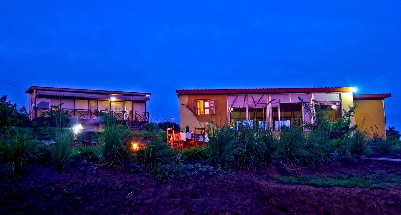 Wild Tracks Overland Camp カセセ 部屋 写真